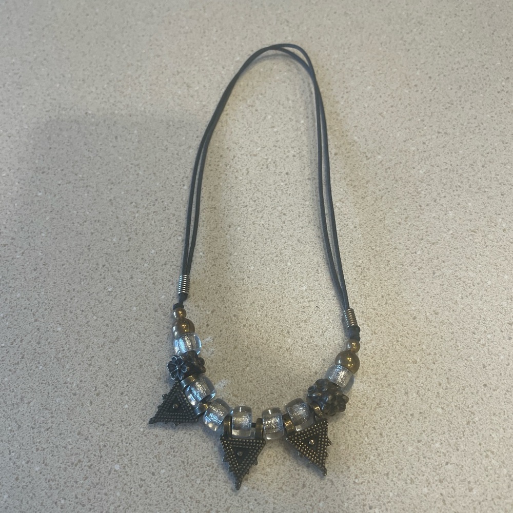 Fully adjustable necklace